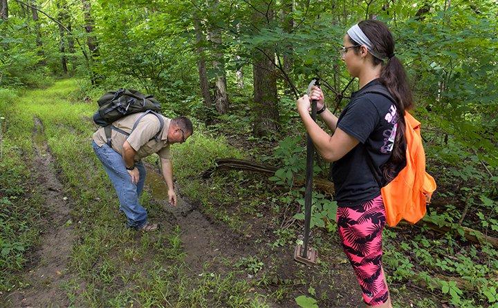  Field studies are popular and integrate textbook learning with real-world investigation. BW's proximity to the Cleveland Metroparks offers outstanding access to diverse learning opportunities. 