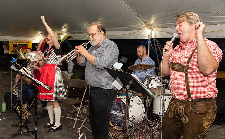 Photo of Band Die Unpronounceables at Oktoberfest